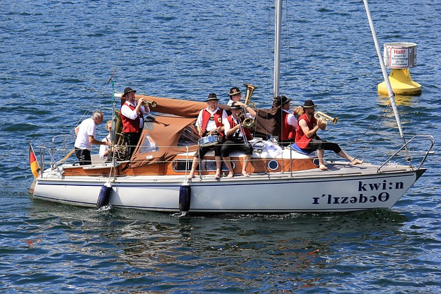 而倘若他能 而倘若他能